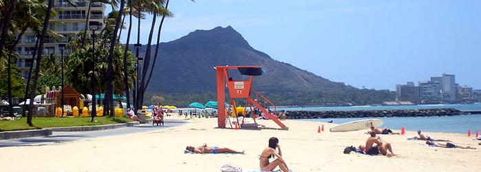 Honolulu Beautiful beaches are under the watchful eyes of volcanic mountains surrounding Honolulu.  