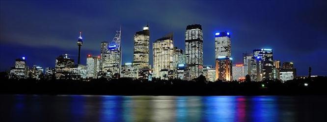 Sydney Sydney is a cosmopolitan and international powerhouse with 4.6 million people in its metropolitan area. 